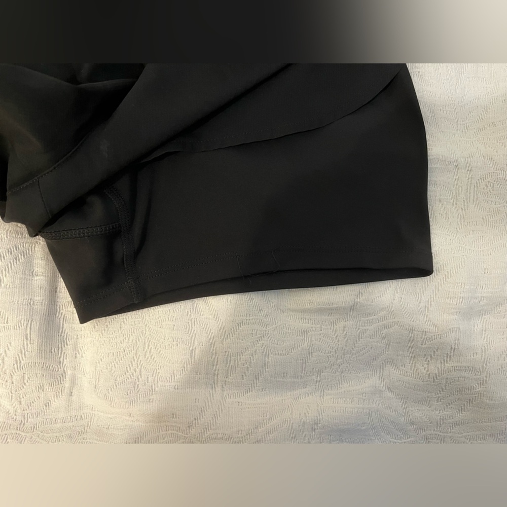 Girlfriend Collective Athletic Polyester Gym Shor… - image 4